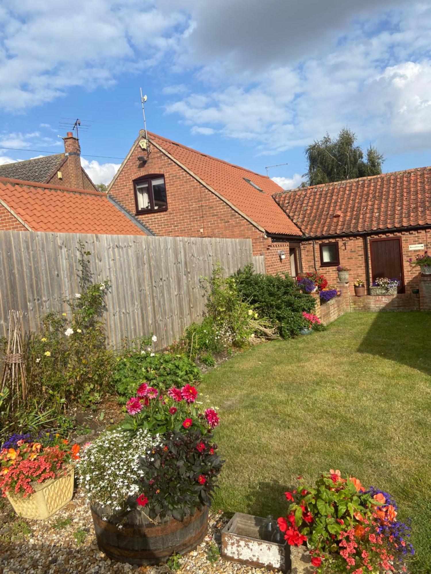 Willow Tree Cottages Newark-on-Trent  Bagian luar foto